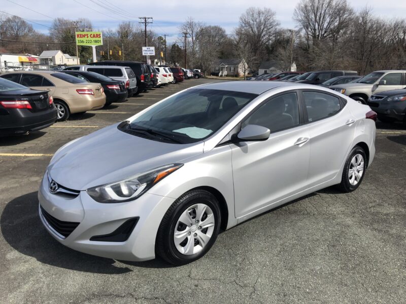 2016 Hyundai Elantra - Silver