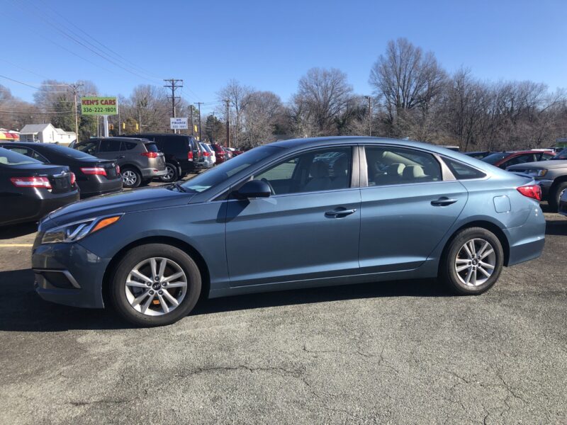 2017 Hyundai Sonata - Blue