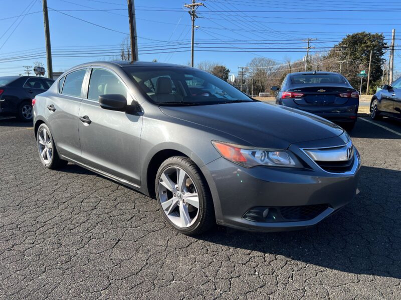 2013 Acura ILX - Gray