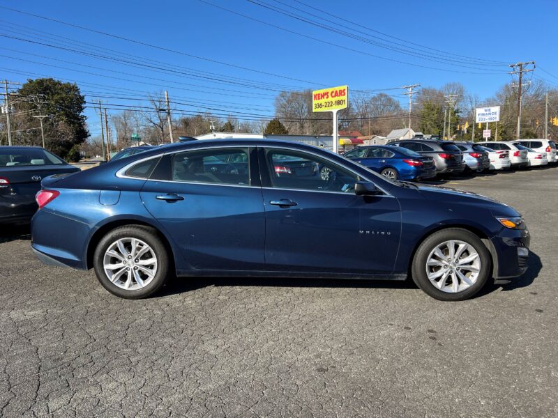 2019 Chevy Malibu - Blue